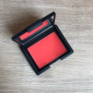 Nars Exhibit A Blush
